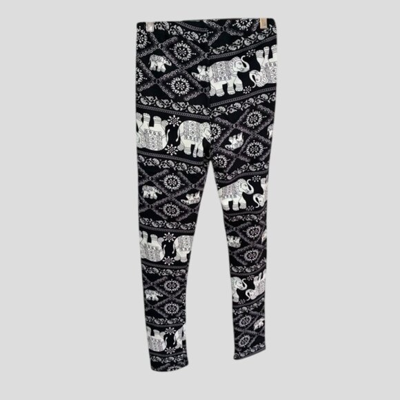 NWOT Just Cozy Elephant Print Faux Fur Lined Leggings - Picture 4 of 13